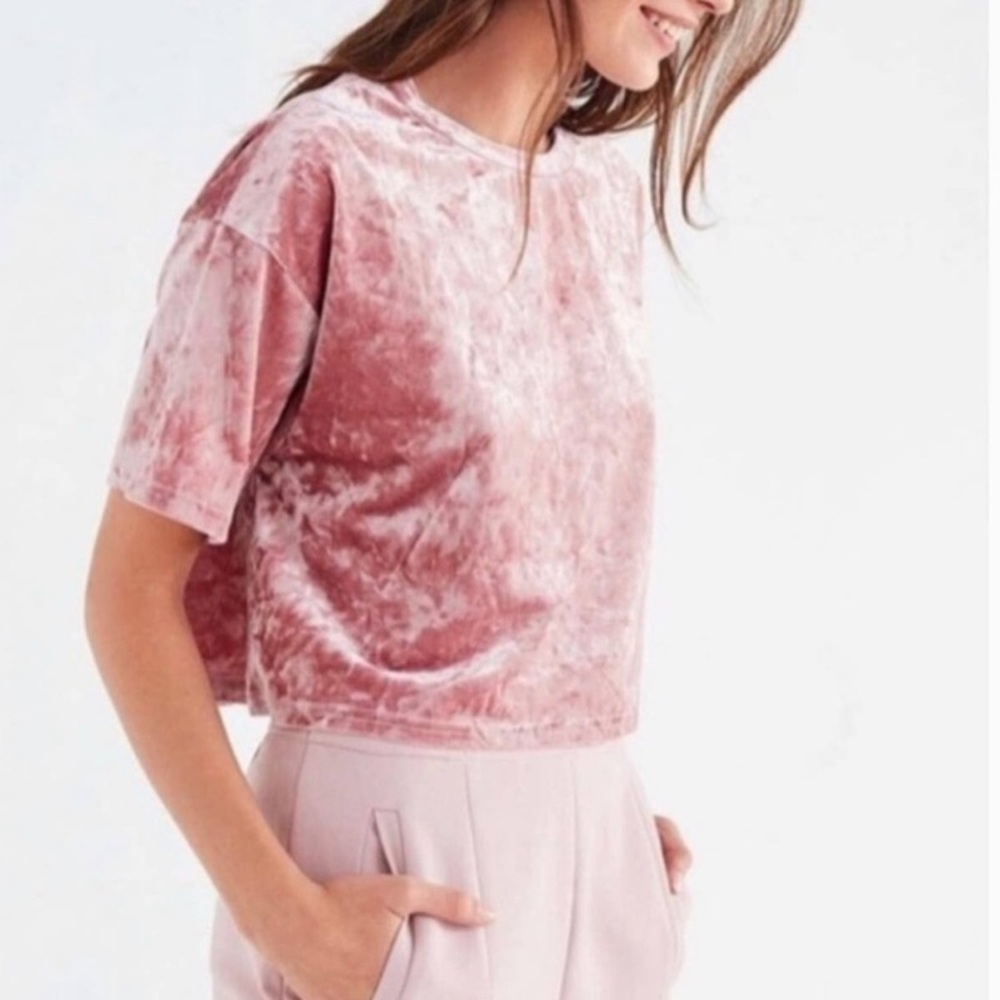 Cropped pink crushed velvet top